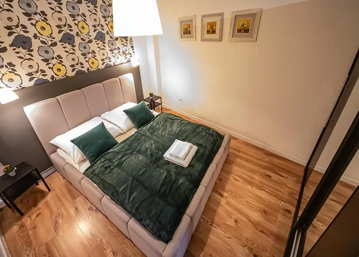 Marklissa, Bezplatny Parking, Faktury Vat * Leśna